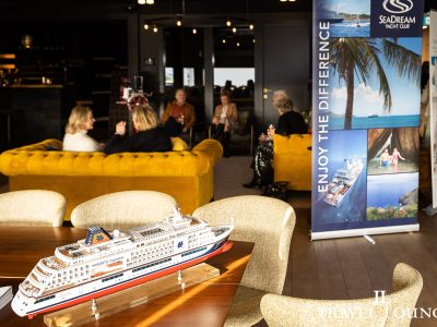 20230205 Deinze België: Cruise Event Travel Lounge.